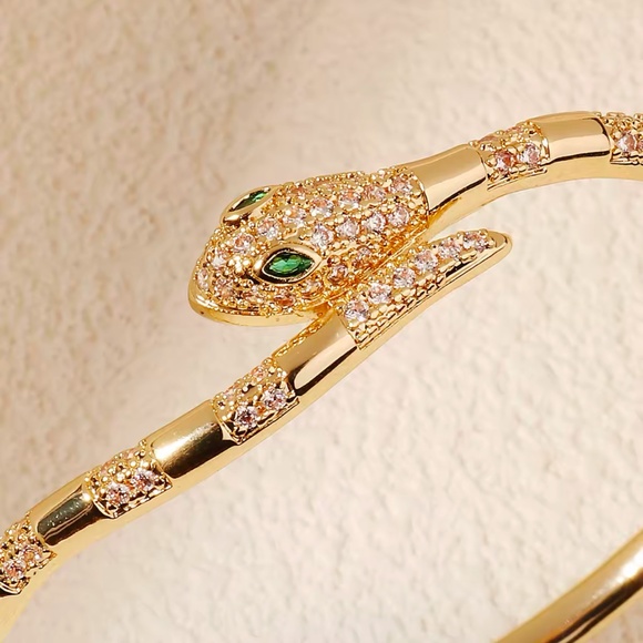🆕 New 18K Gold Plated CZ Crystal Green Eyes Snake 🐍 Bangles Cuff Bracelets - Picture 7 of 8